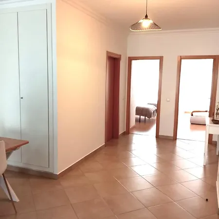 Apartment Flat Close To Da Rocha